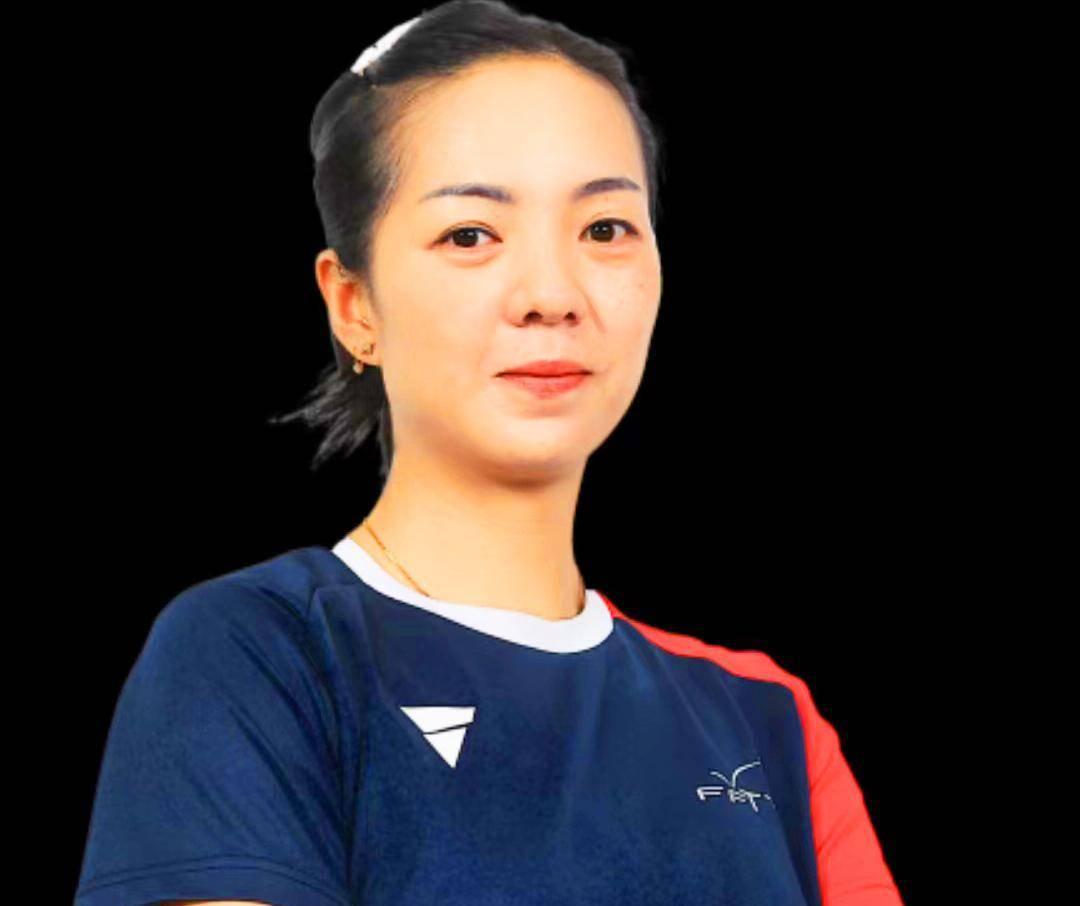 【40岁的袁嘉楠火爆一把，居然 3-0 横扫韩国新星金娜英】这场赢得非常干脆、意