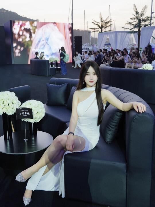 三亚游艇展 VERA WANG 高定首秀⛲️