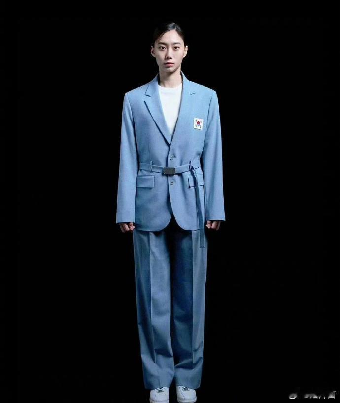 我还以为是假的，结果是真的：巴黎奥运会韩国队服 ​ ​​​