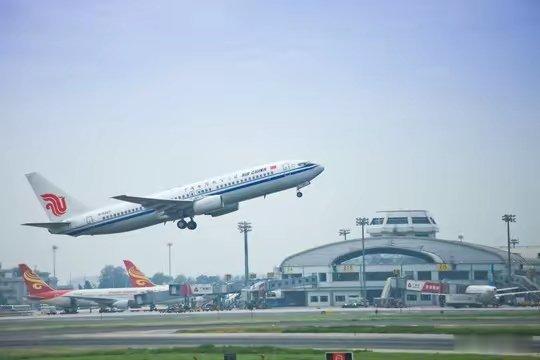 7月1195个赴日航班取消暑运期间大量赴日航班接连取消，七月份取消班次达到一千一