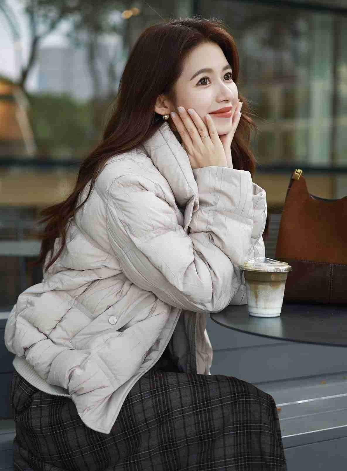 我的今日状态：😁轻松愉快
我这里的天气：☀️晴天