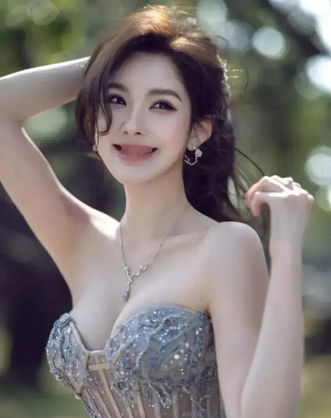 笑靥如花