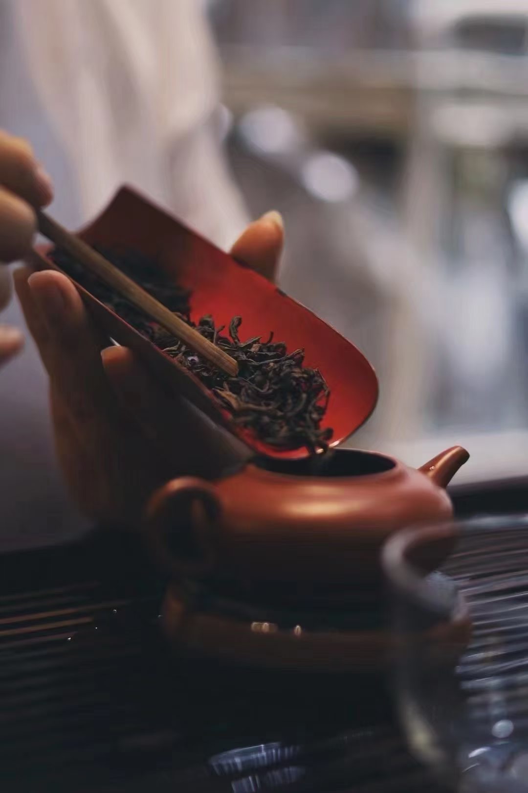 茶道  把烦心事泡进茶里，喝下去就能释怀。 