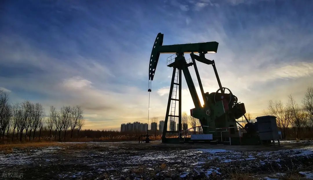 原油期货上涨，外围市场冲高回落，对大盘影响几何昨晚忙完事写13号收评时，欧美股市