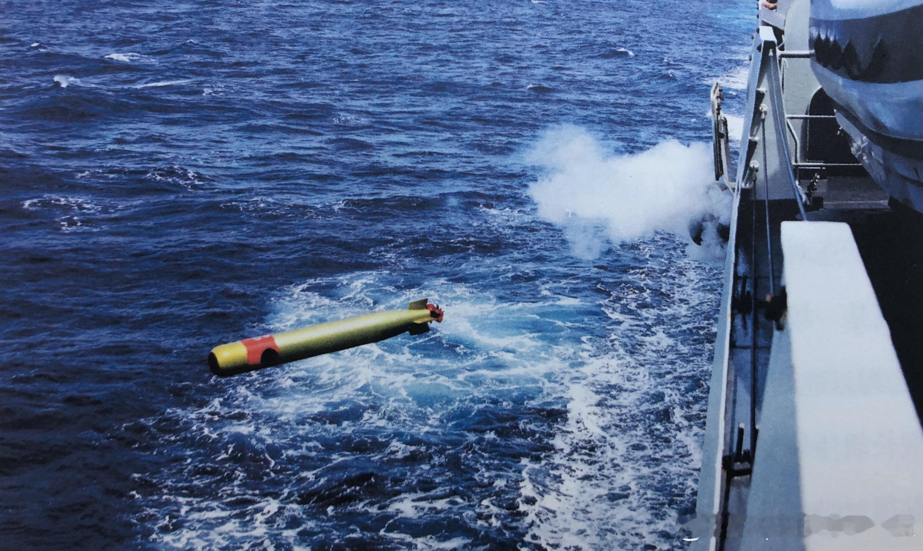 海口号导弹驱逐舰发射鱼雷军事历史全触达