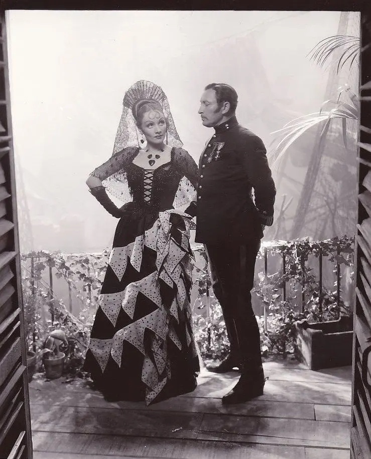 【来自投稿】《魔鬼是女人》，1935年 