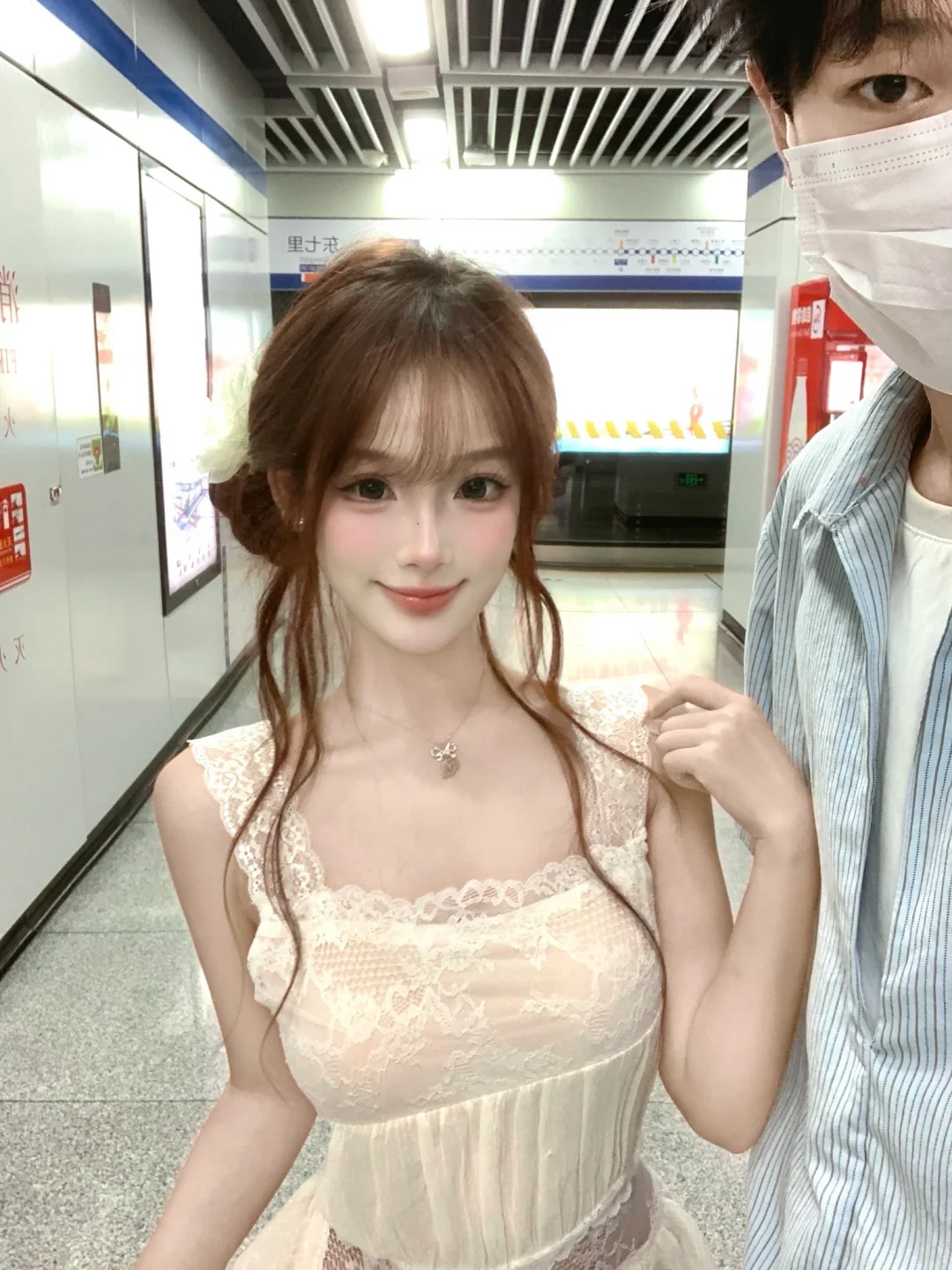 我女朋友今天真的超级漂亮啊啊啊！！！