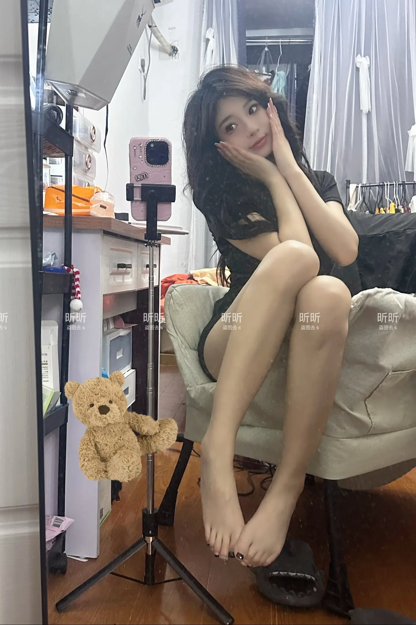 没有房子，但是个性签名可以写你名字