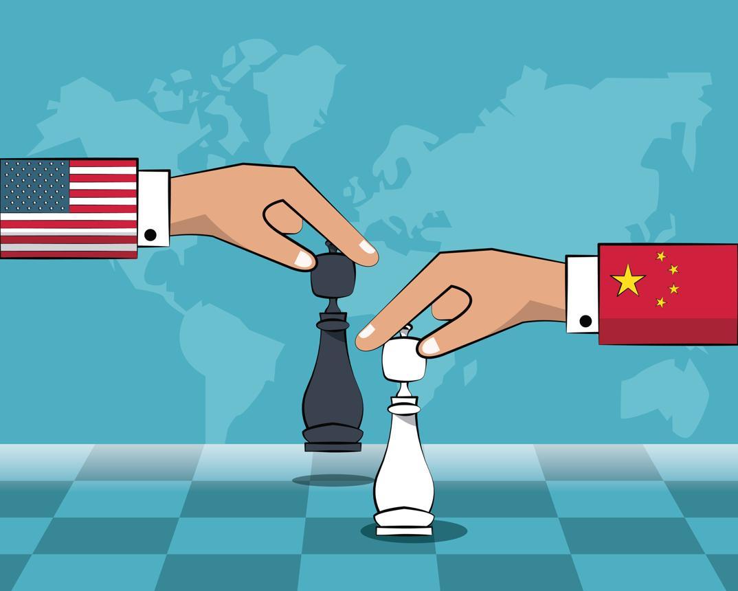 如果美国真的一夜倒下，中国会不会成为最大赢家？很多人第一反应是“当然会”。但现实