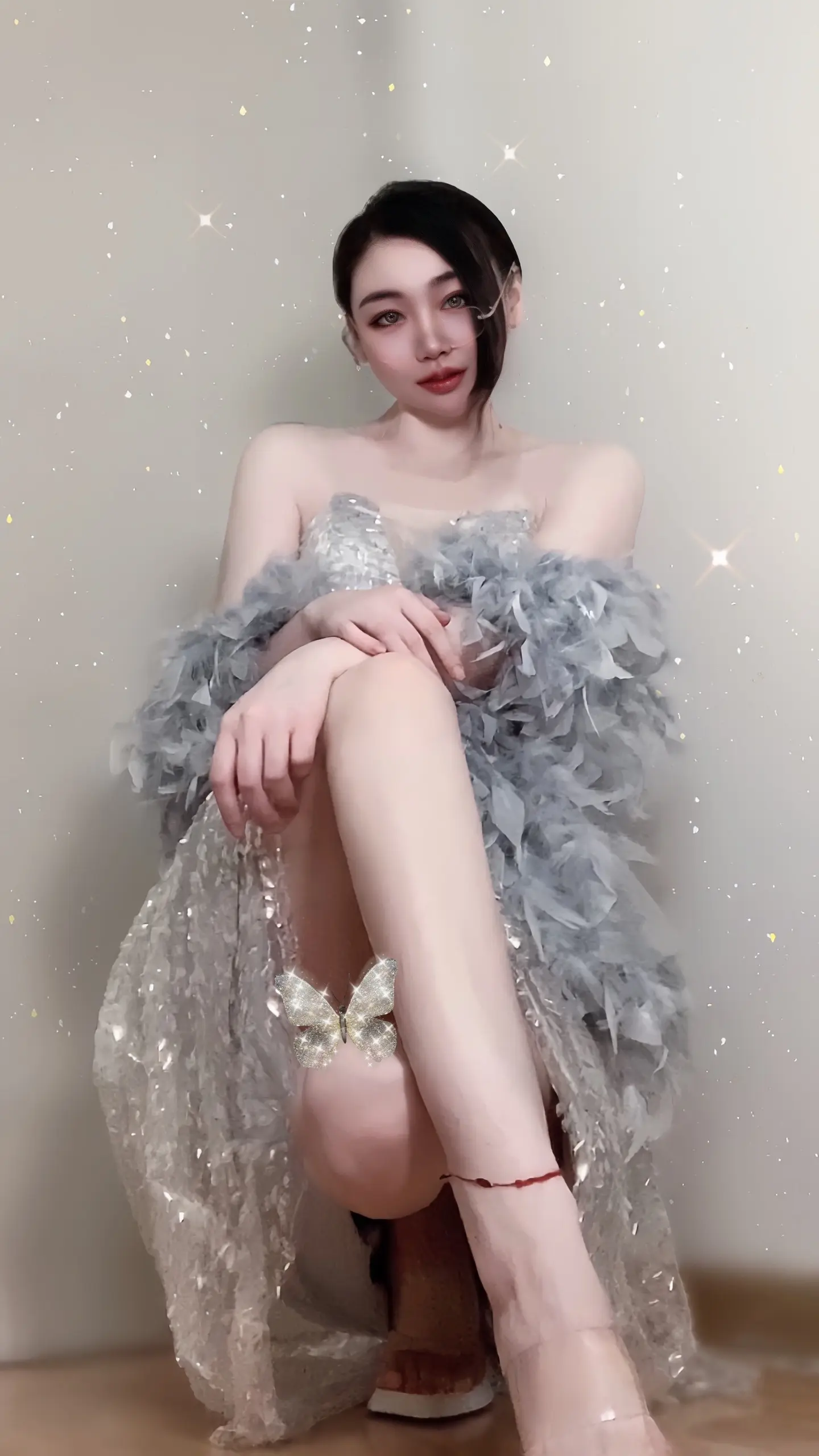 50岁依然保持好状态之。小时候亲戚说有一丢像陈好 现在不敢说 但她剧里...
