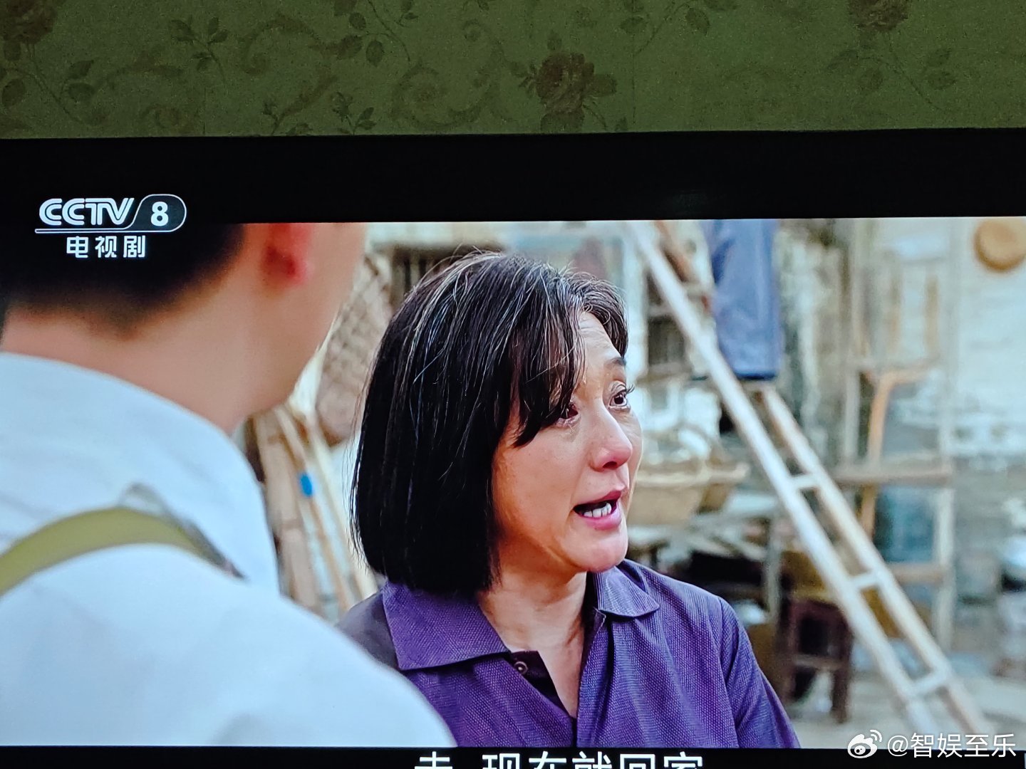 以前都觉得陈飞宇像陈凯歌，没遗传陈红的美貌，不算帅气，在鲜肉中不算出众。但陈飞宇