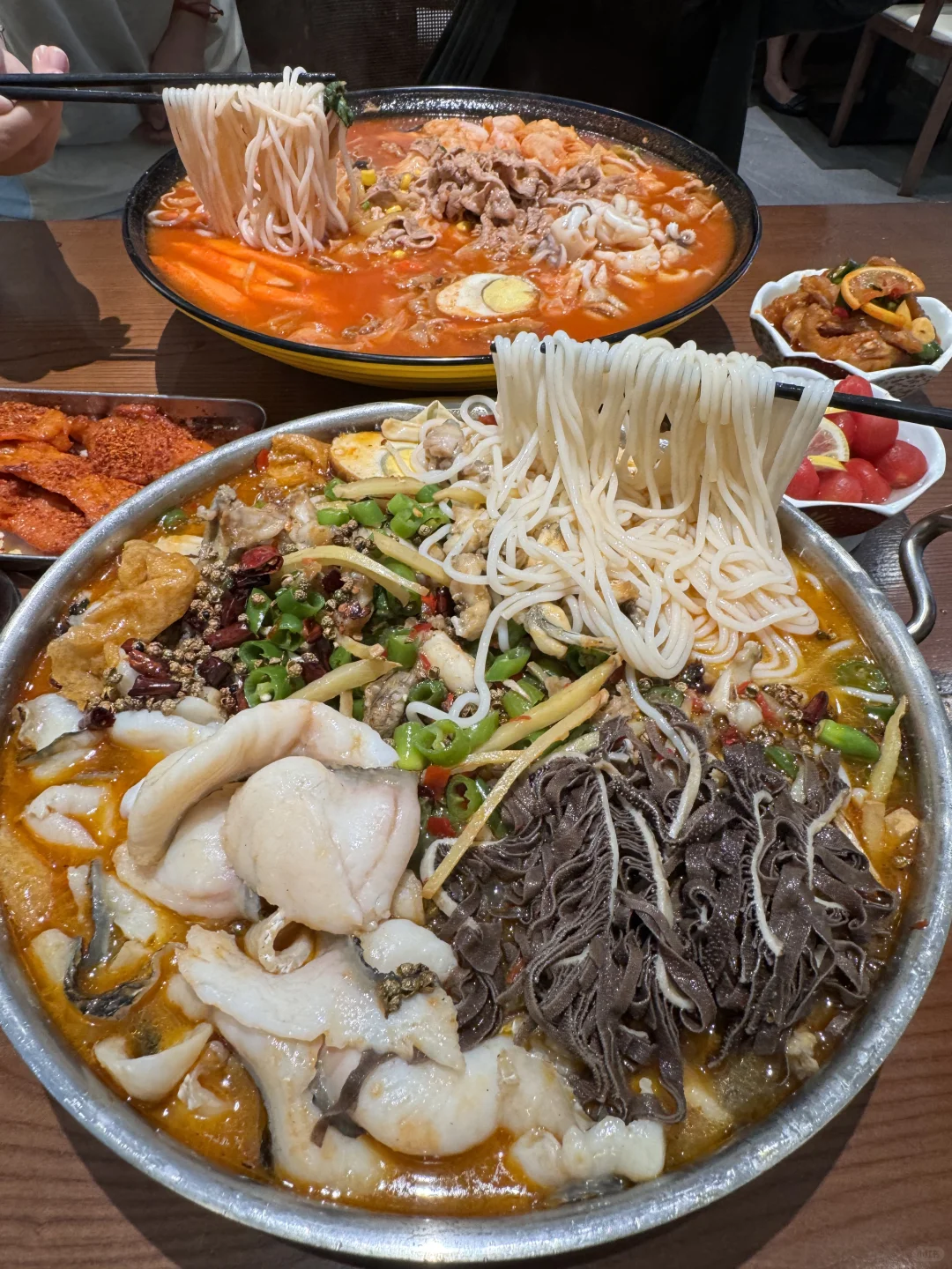 在南京吃过最牛逼好吃的米线…