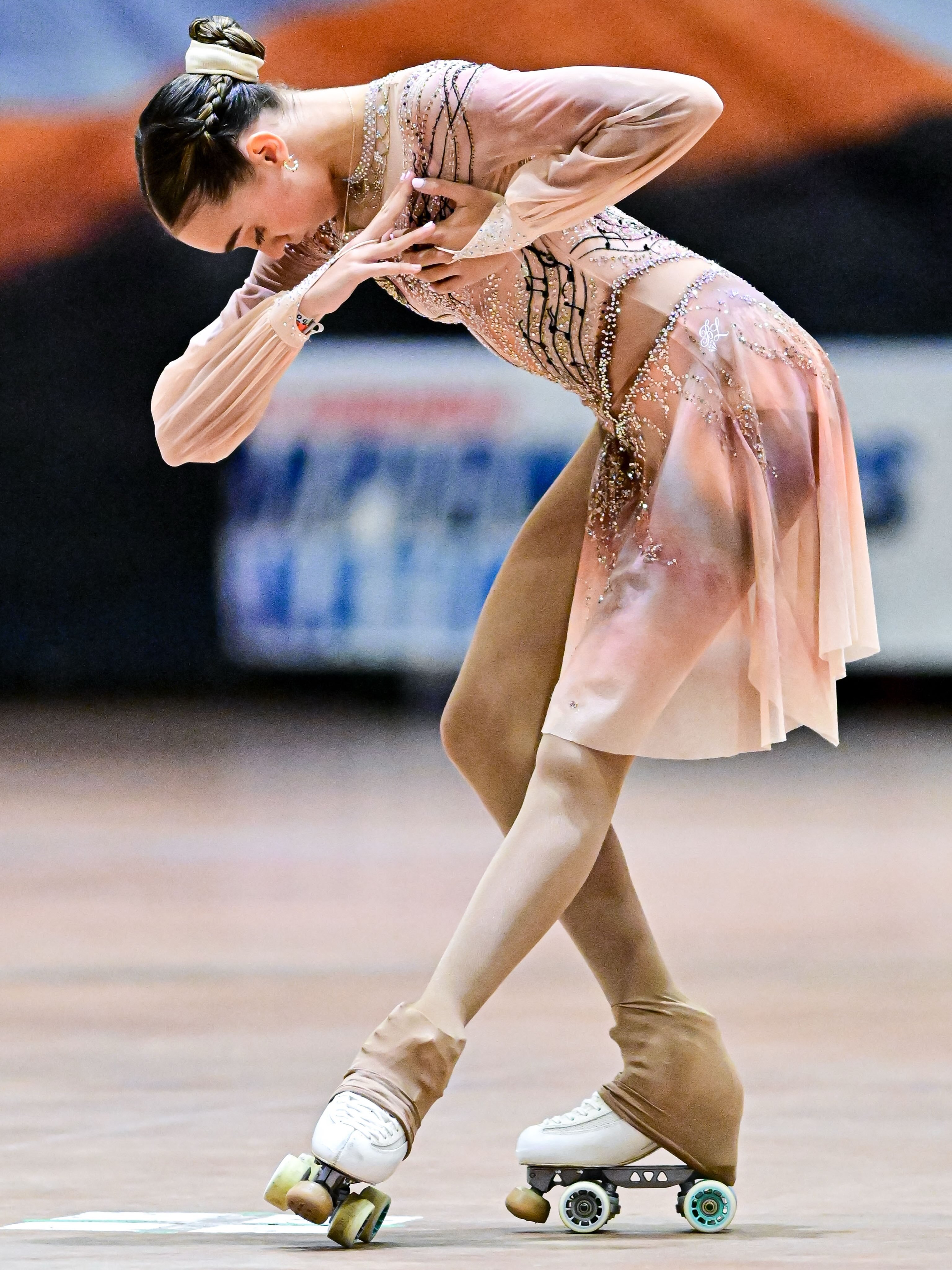 恭喜这位海岸妹欧锦赛轻松夺冠Madalena Costa ​​​