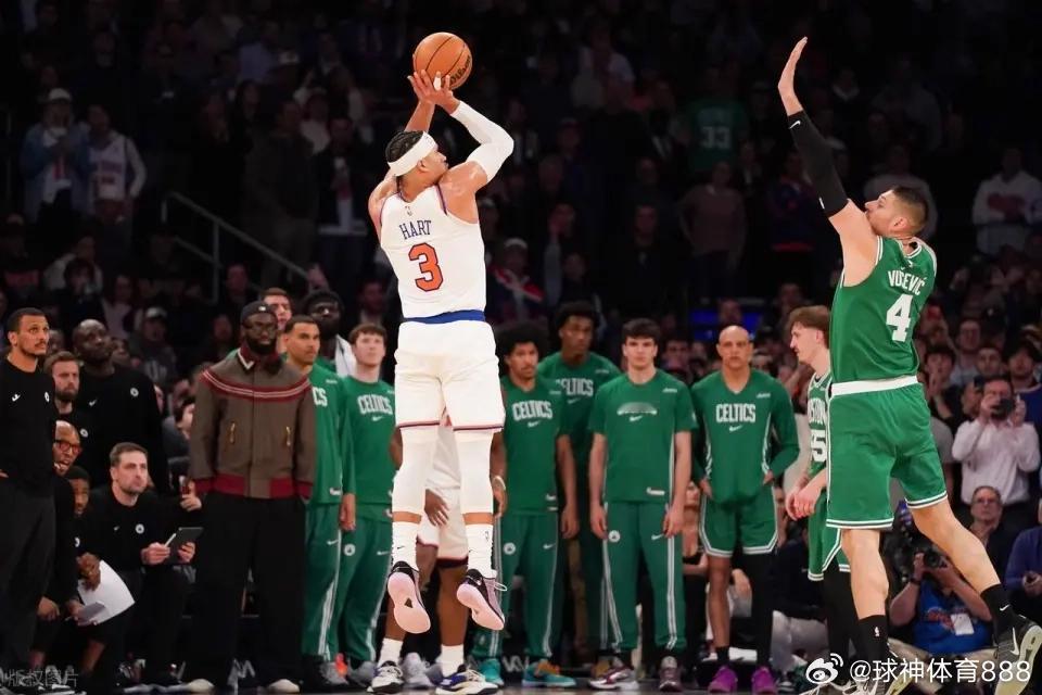 哈特三分杀死比赛尼克斯险胜凯尔特人，哈特在末节关键时刻连续两记三分杀死比赛。此役