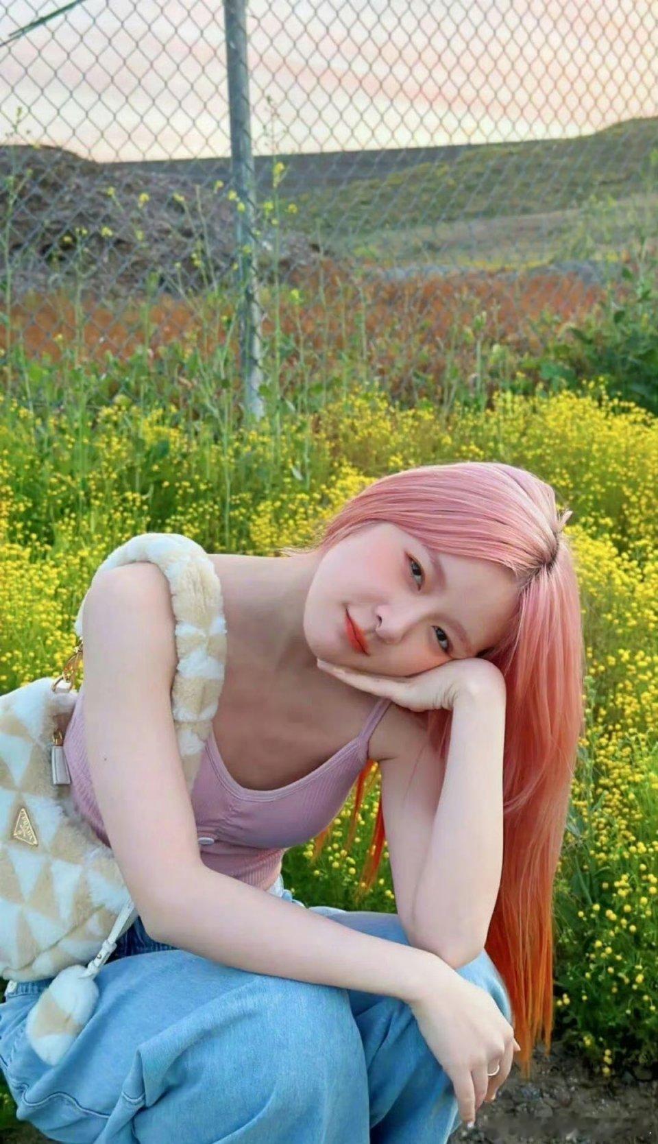 徐娇做了我一直想做不敢做的事  徐娇做了我想做却不敢做的事   徐娇[超话] 真