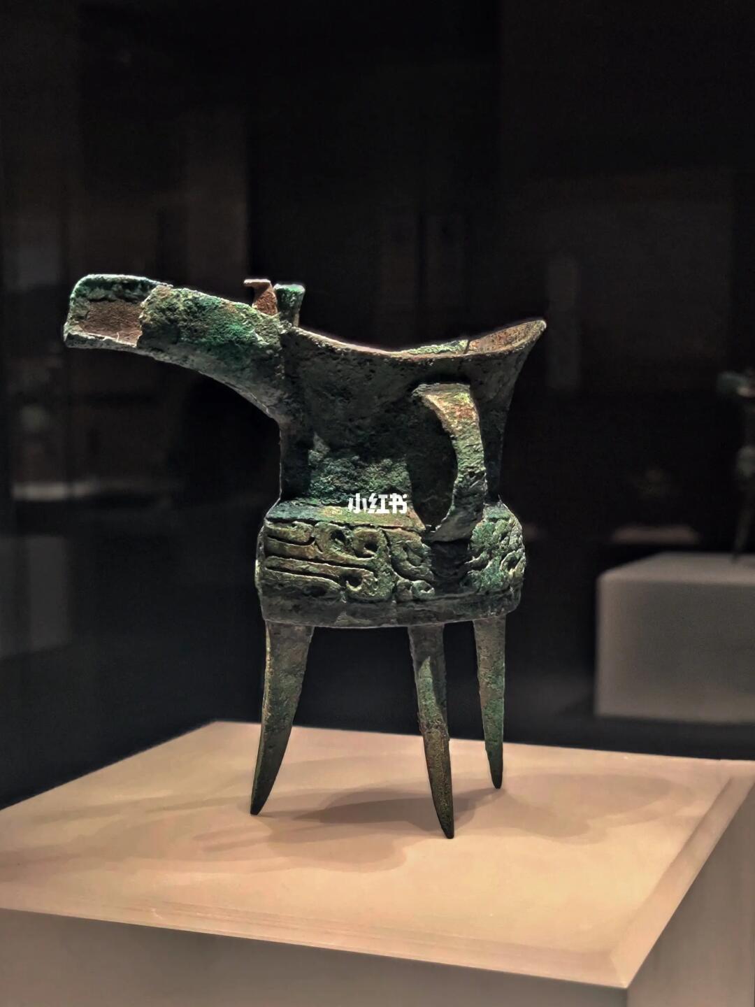 这是我最喜欢的酒杯了……商代兽面纹爵