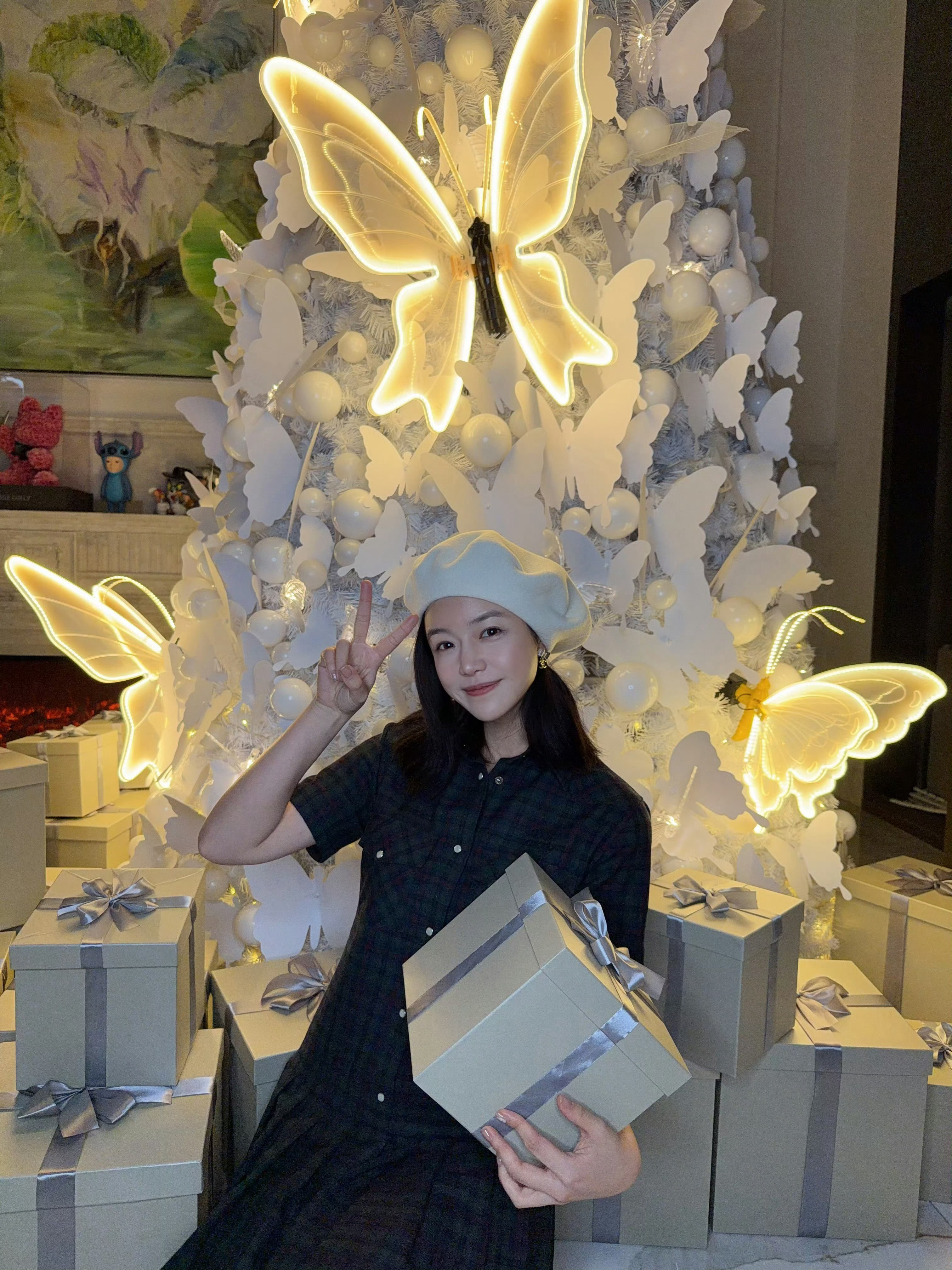 陈妍希9岁儿子正脸照陈妍希和潘玮柏老婆过圣诞 陈妍希和潘玮柏老婆过圣诞，记忆里的