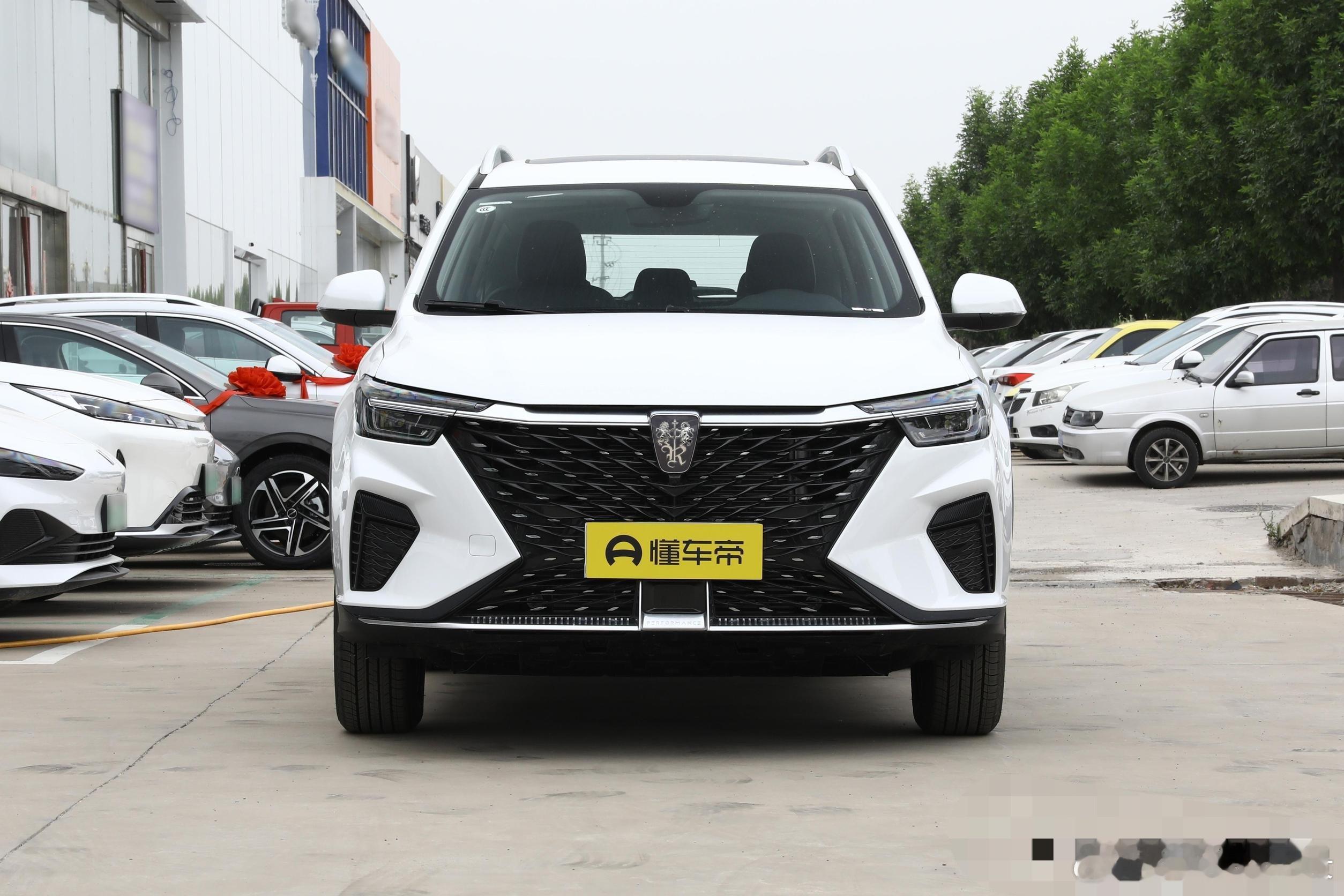 汽车[超话]  2025款荣威RX5 PLUS上市：2025款荣威RX5 PLU