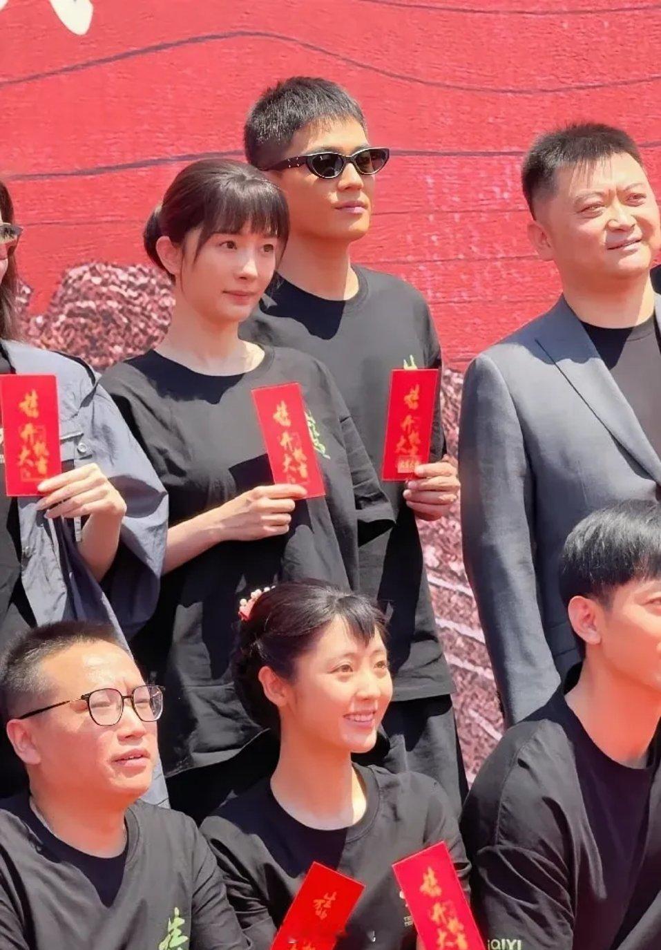 杨幂新剧《生万物》开机，口碑又翻车……“00后有自己的刘晓庆” ​​​