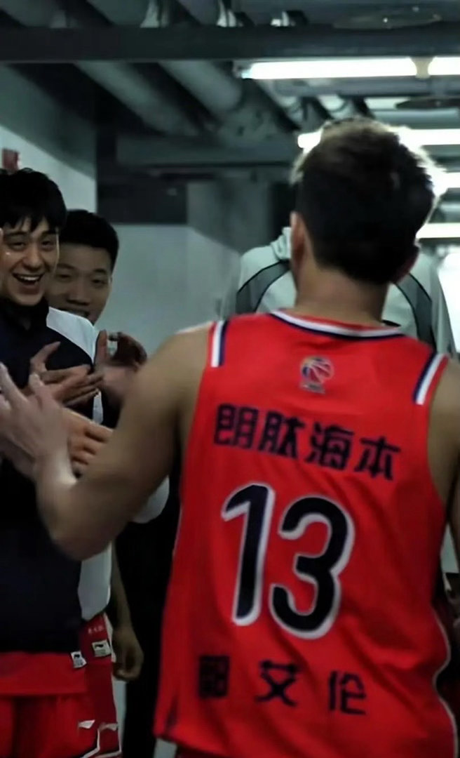 游子归乡！郭艾伦结束两年广州行程，想要功成身退，重返辽宁，三件事需要做出表率！1