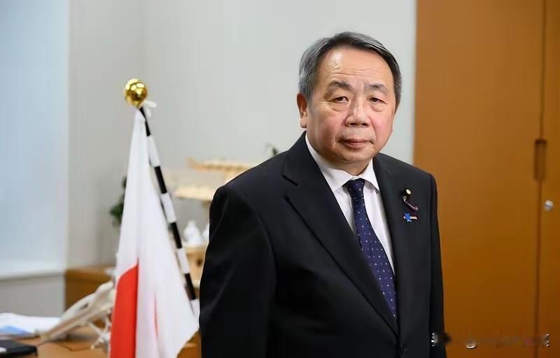 中方制裁令下达后，石平坐不住了。

1月1日，石平表示，对中方的禁止入境决定表示