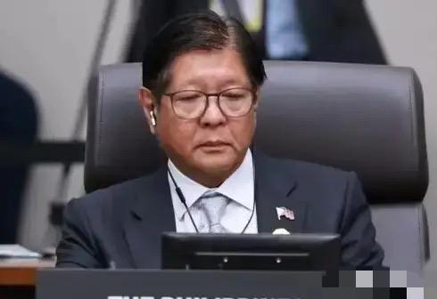 中国这次给不给菲律宾送救援物资？据外媒报道，菲律宾棉兰老岛附近6月8日发生8.2
