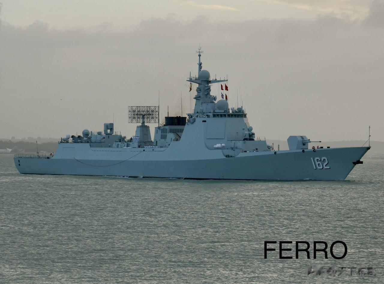 没想到啊，原来我国第43批亚丁湾护航编队（052D“南宁舰”舰、054A护卫舰“