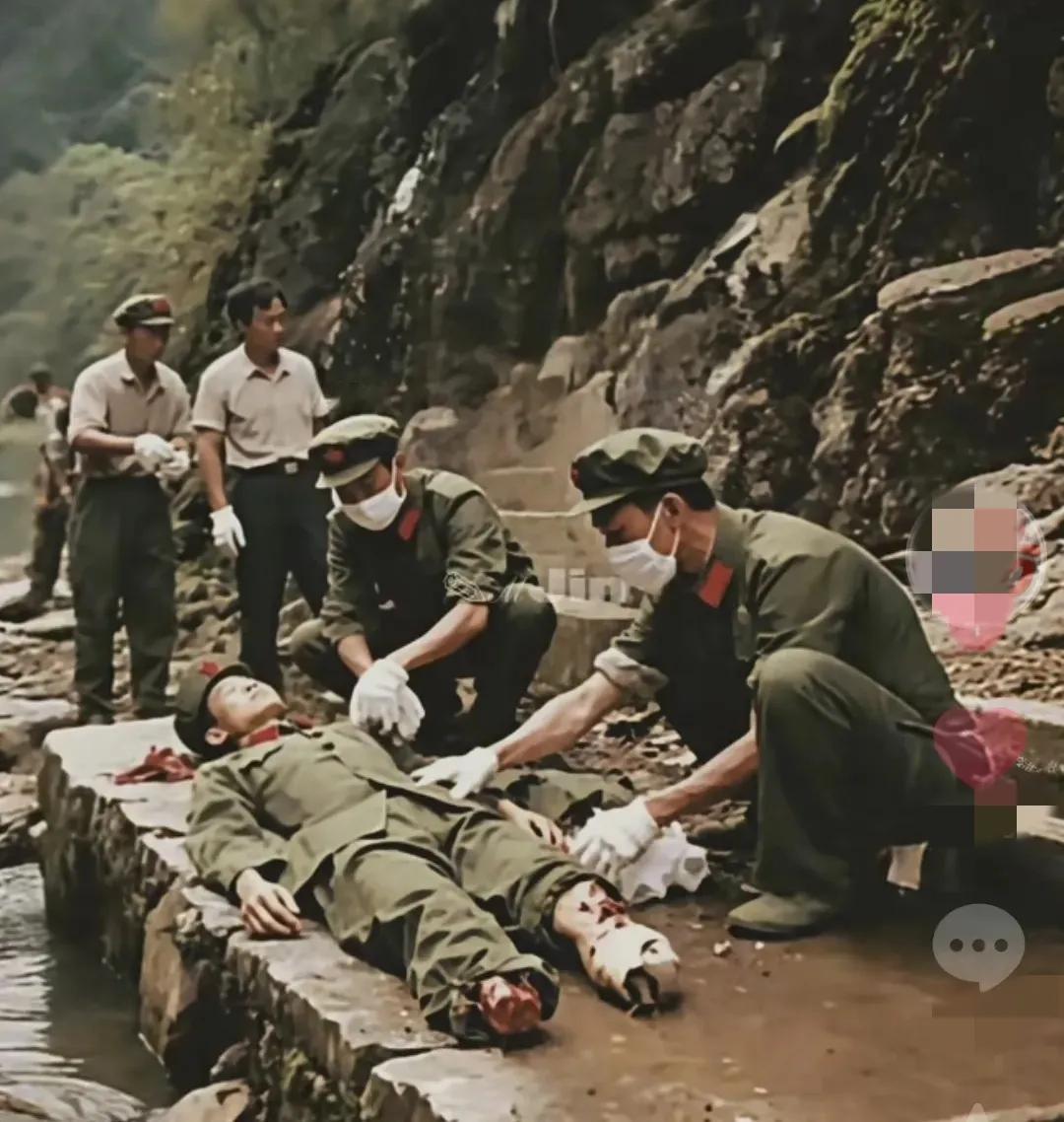 老山战役真是感慨万千，不知多少年轻士兵为此付出生命的代价。在战场上，在后方上随时