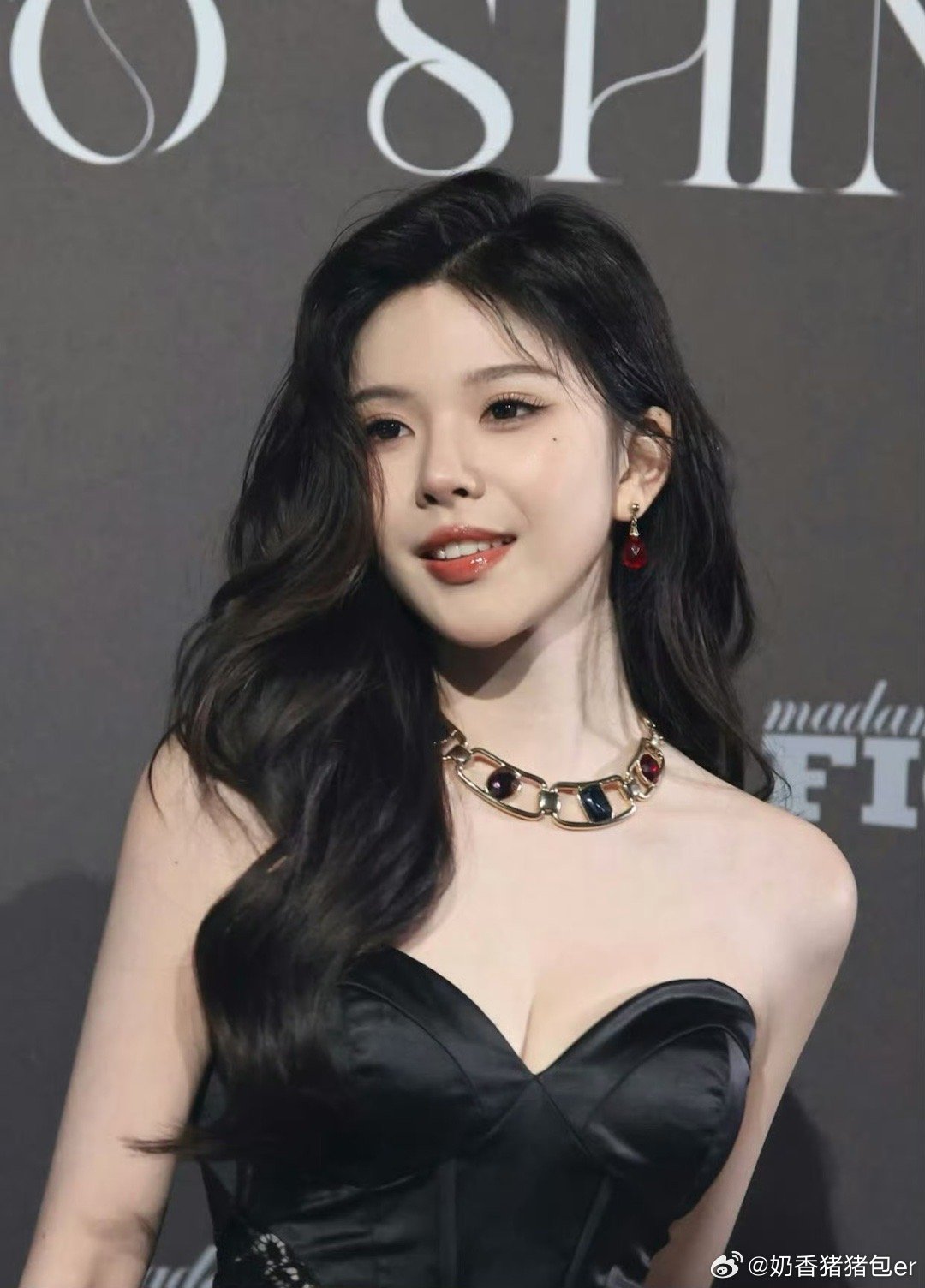 一手好牌打得稀烂 