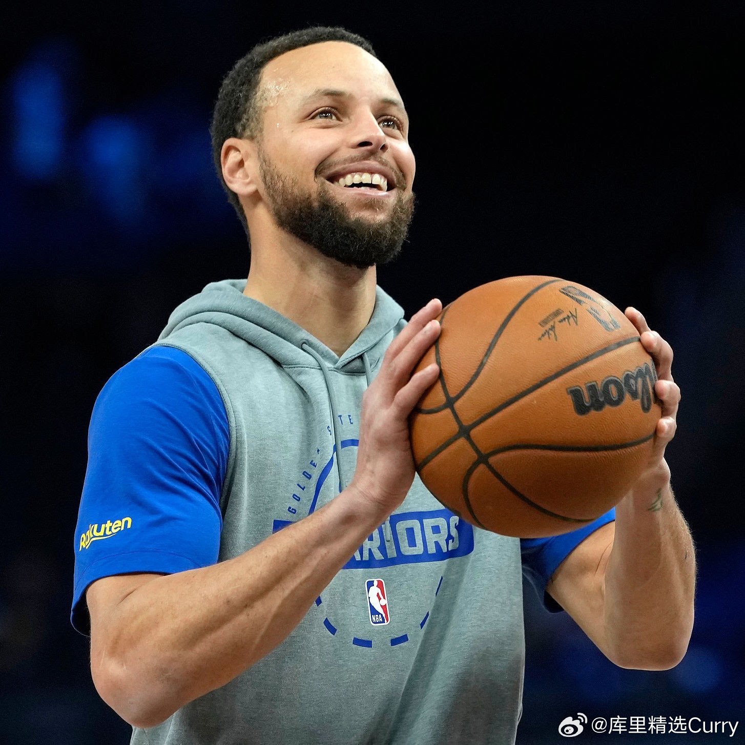 Shams：斯蒂芬·库里将于下周重新评估，他正尝试在膝盖尚未痊愈的情况下。逐步恢