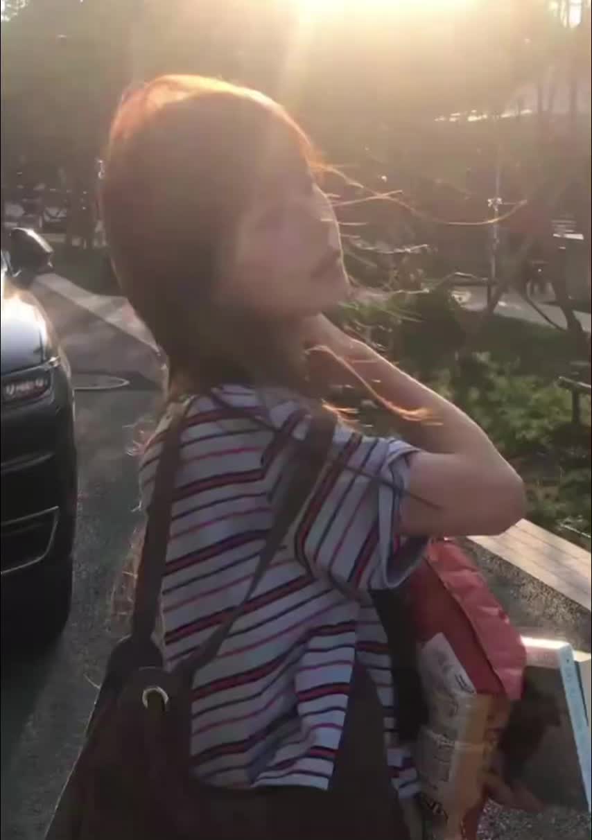 爱你的明媚也爱你的破碎，你是独一无二特别的存在