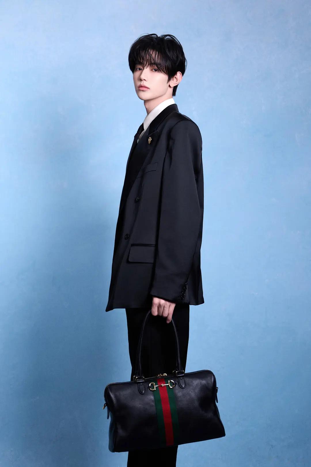 GUCCI官博认领章昊高级定制套装 