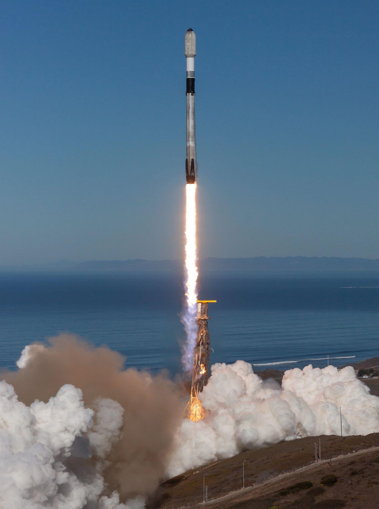 SpaceX拼车任务。Transporter 12是SpaceX 的一...