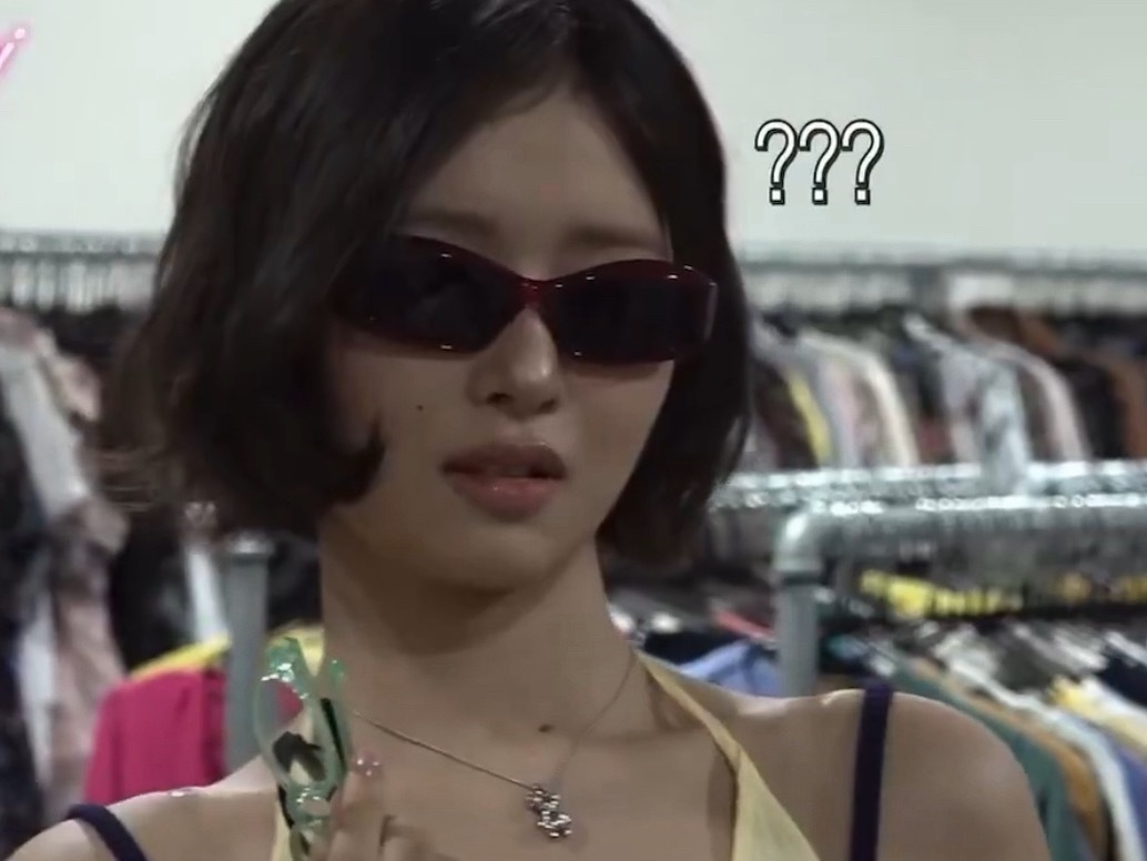 往vintage店里一站随便一穿就很iconic 