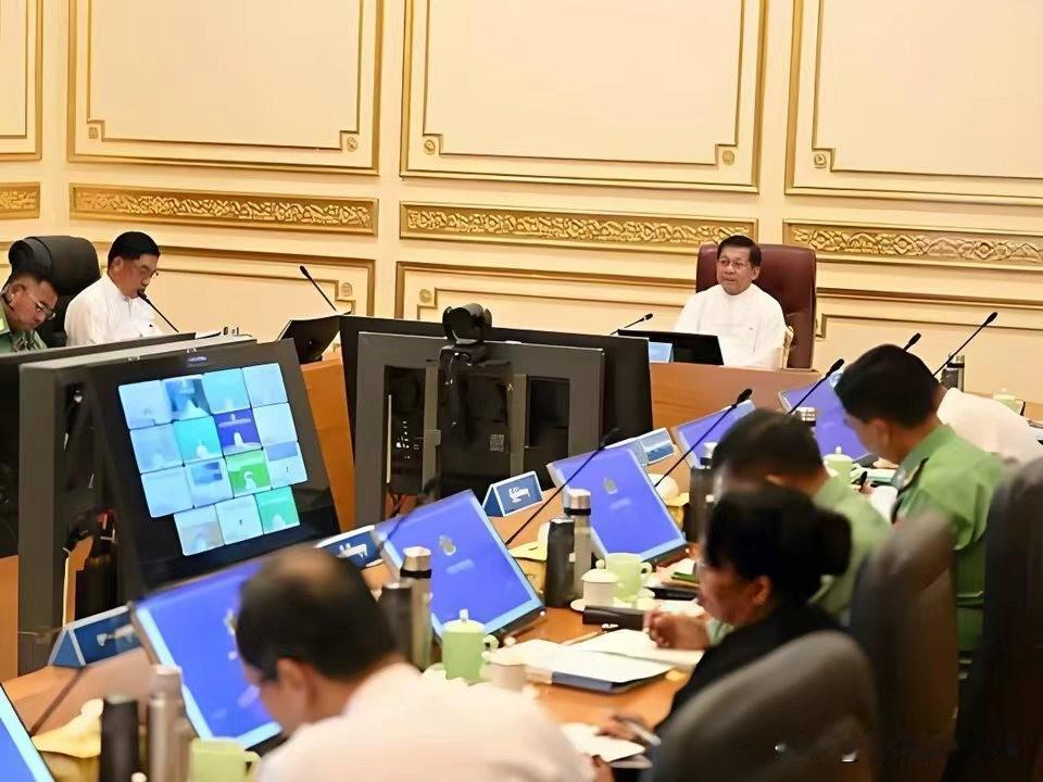 缅甸总统指示努力开拓更多海外市场并推动缅甸优质大米出口量的最新消息。据缅甸媒体2