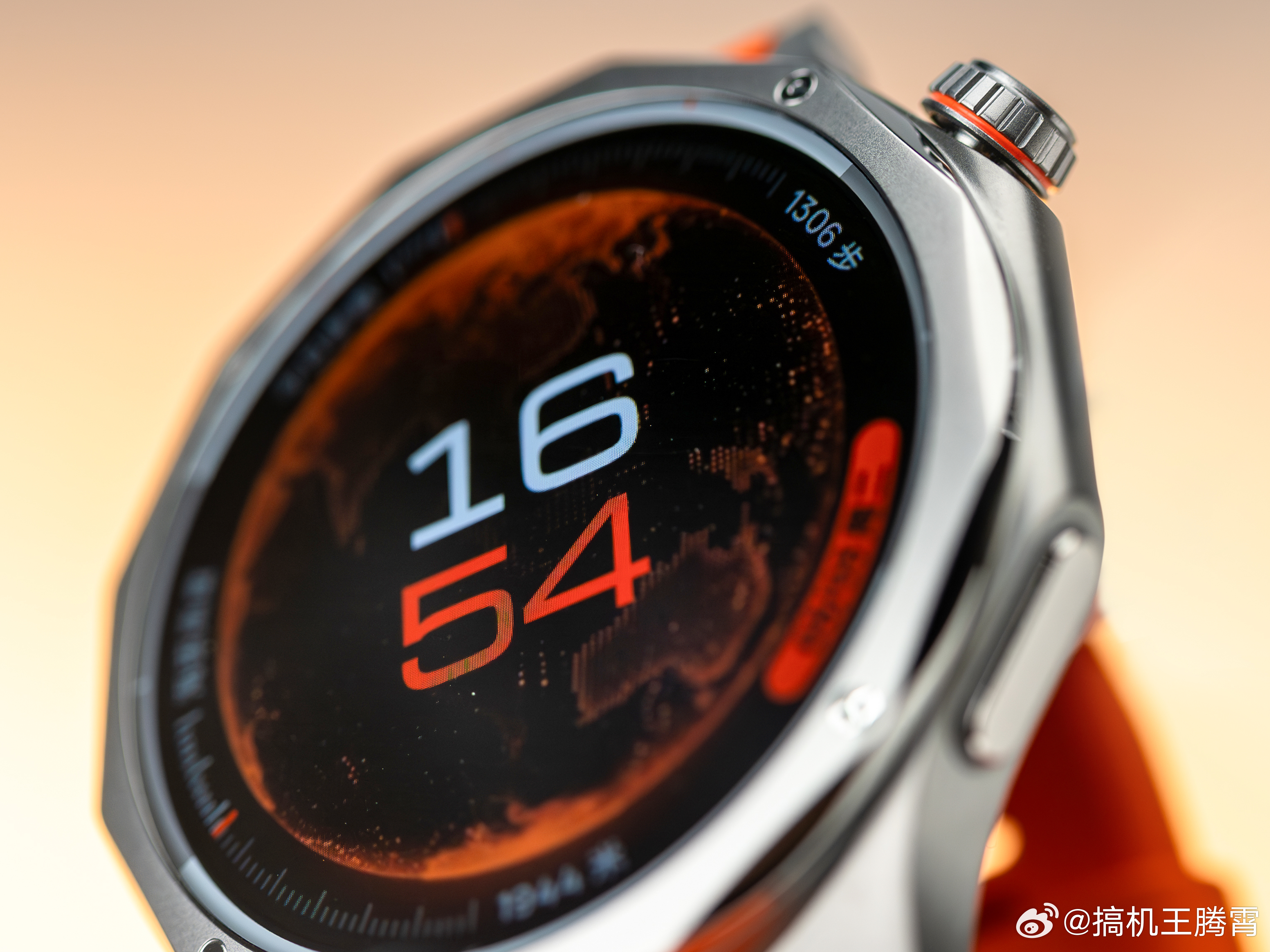 人才，给OPPO Watch X3拍了组图又被夹了，微博夹的实在是厉害，我总不能