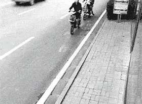不得不说
这俩人配合的
是如此的天衣无缝[捂脸]