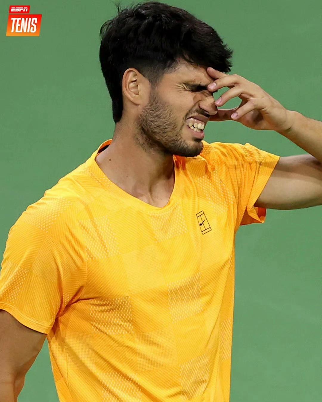 阿尔卡拉斯爆冷无缘迈阿密16强，但怎么看都像是有意的……
他把巡回赛全当表演赛热