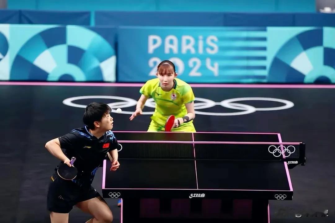 孙颖莎4-0横扫早田希娜，与陈梦会师奥运会乒乓球女单决赛。实际上，中国军团已经锁
