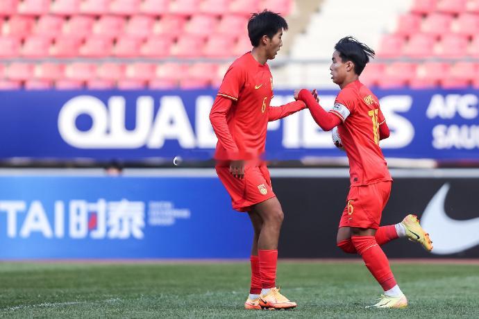 韩国2-0巴林 领先中国队3个净胜球 后天晚上国少将与韩国直接争夺小组第一💪 
