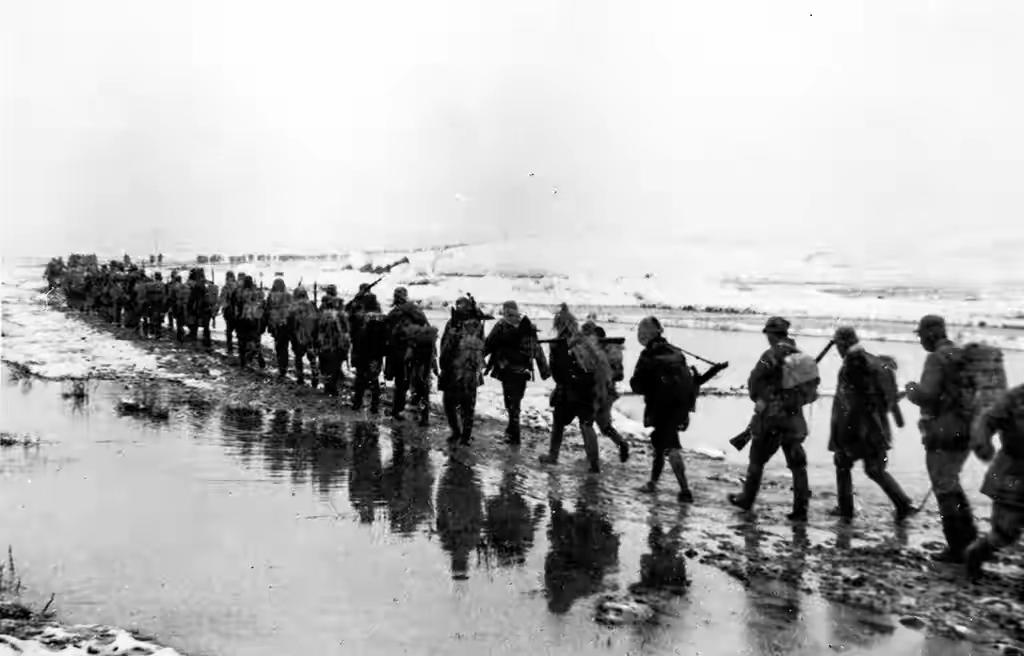 长征时期，中央红军怎样保障弹药补给？

长征路上，中央红军的子弹袋总是瘪的，可枪