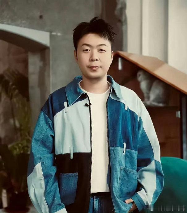 杜涛面相都变了朋友们！今天咱们来聊聊一个有趣的事儿 —— 杜涛面相都变了。这看似