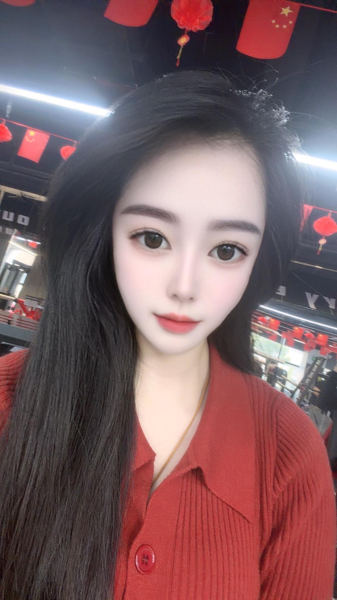 今年好好干……给自己买一件碎花裙，感受一下polo衫的深情。