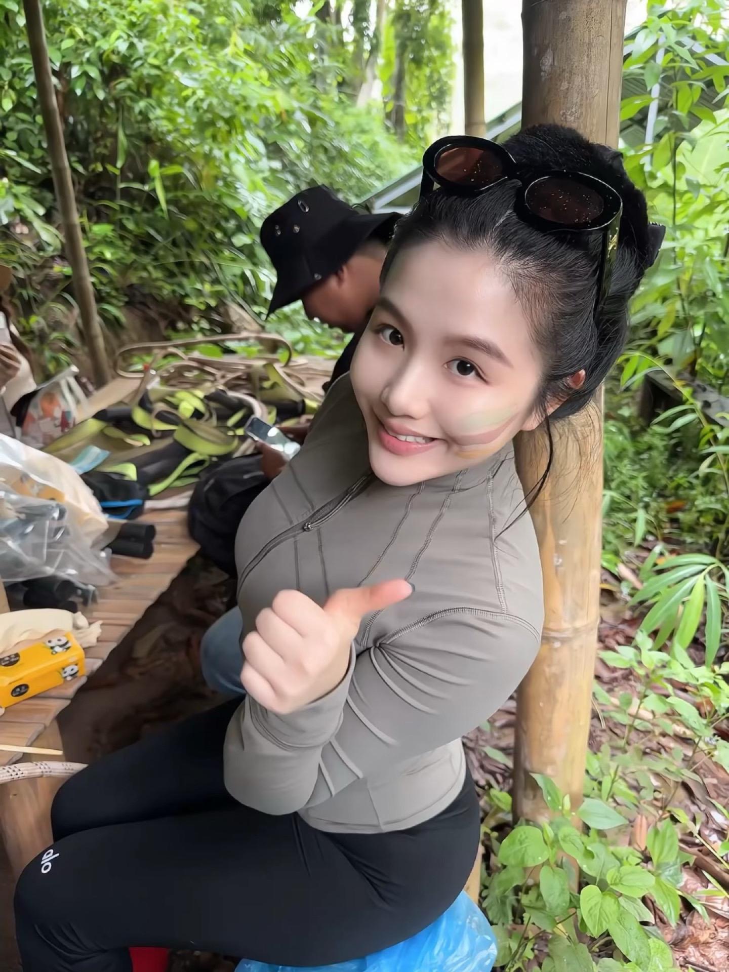 不要弱化自己要崇拜自己 崇拜自己第一次一个人出远门 崇拜自己面对各种困...