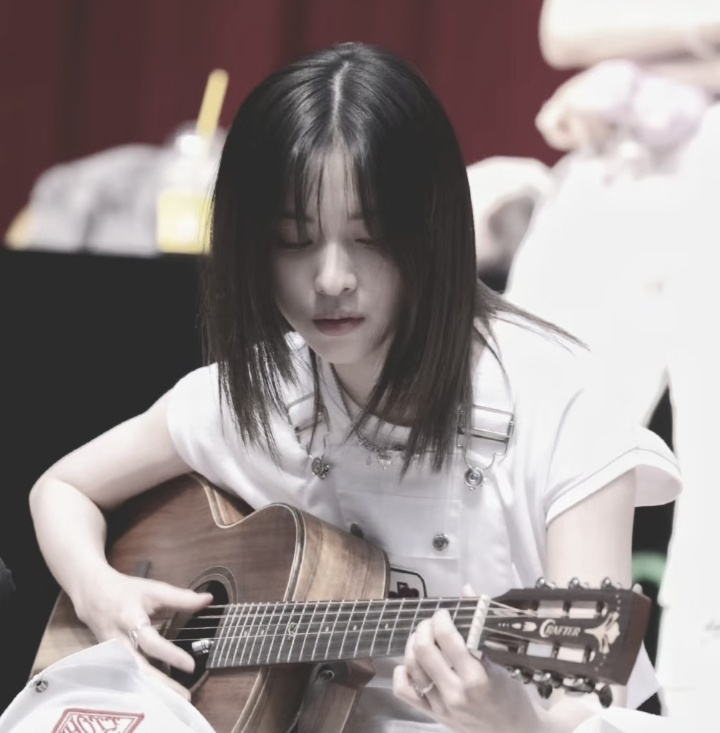 申留真🎸 