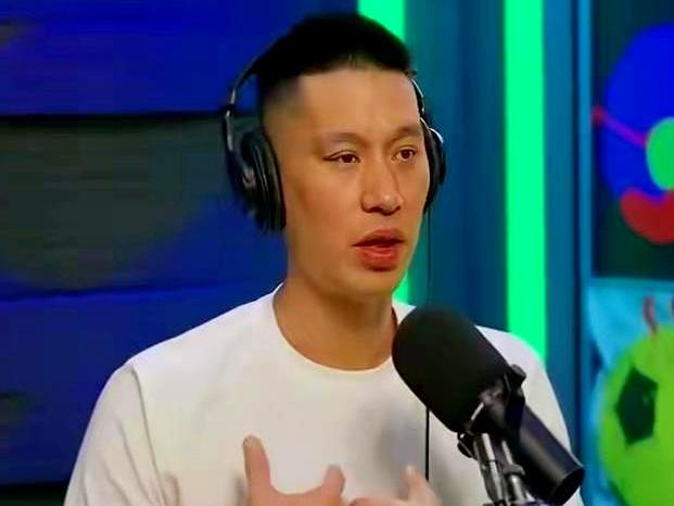 那年麦迪逊花园最炸的八卦，不是三分雨，而是卡戴珊想约“林疯狂”。
多年后林书豪在