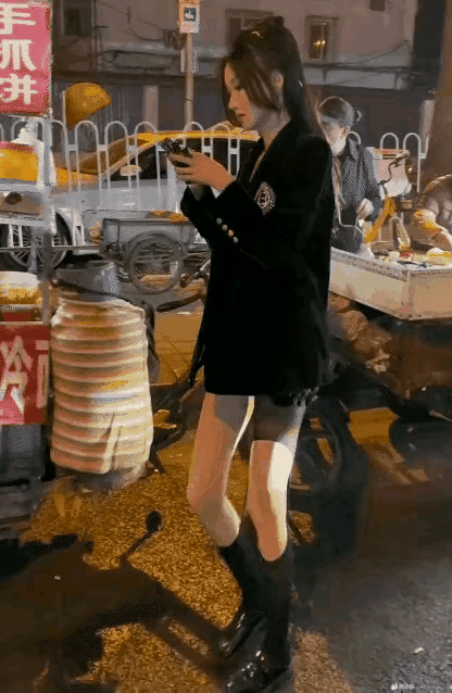 这是怎么 怎么弄的？[大笑][大笑][大笑][大笑]