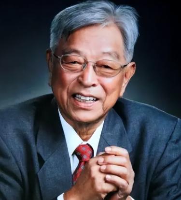 1950年有一次，糖厂里的锅炉坏了，榨不了糖，甘蔗堆久了会坏，技术人员很着急，请