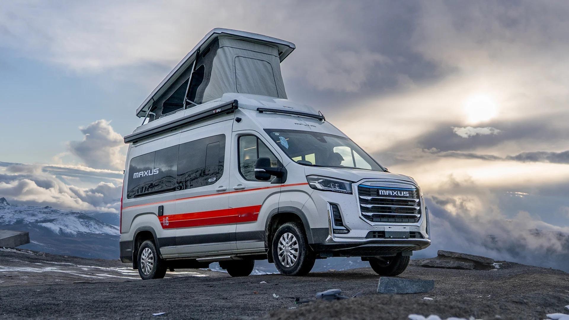 大通PHEV底盘的房车，唯一的混动底盘，其他的都是增程，混动的优势就是油耗不会爆