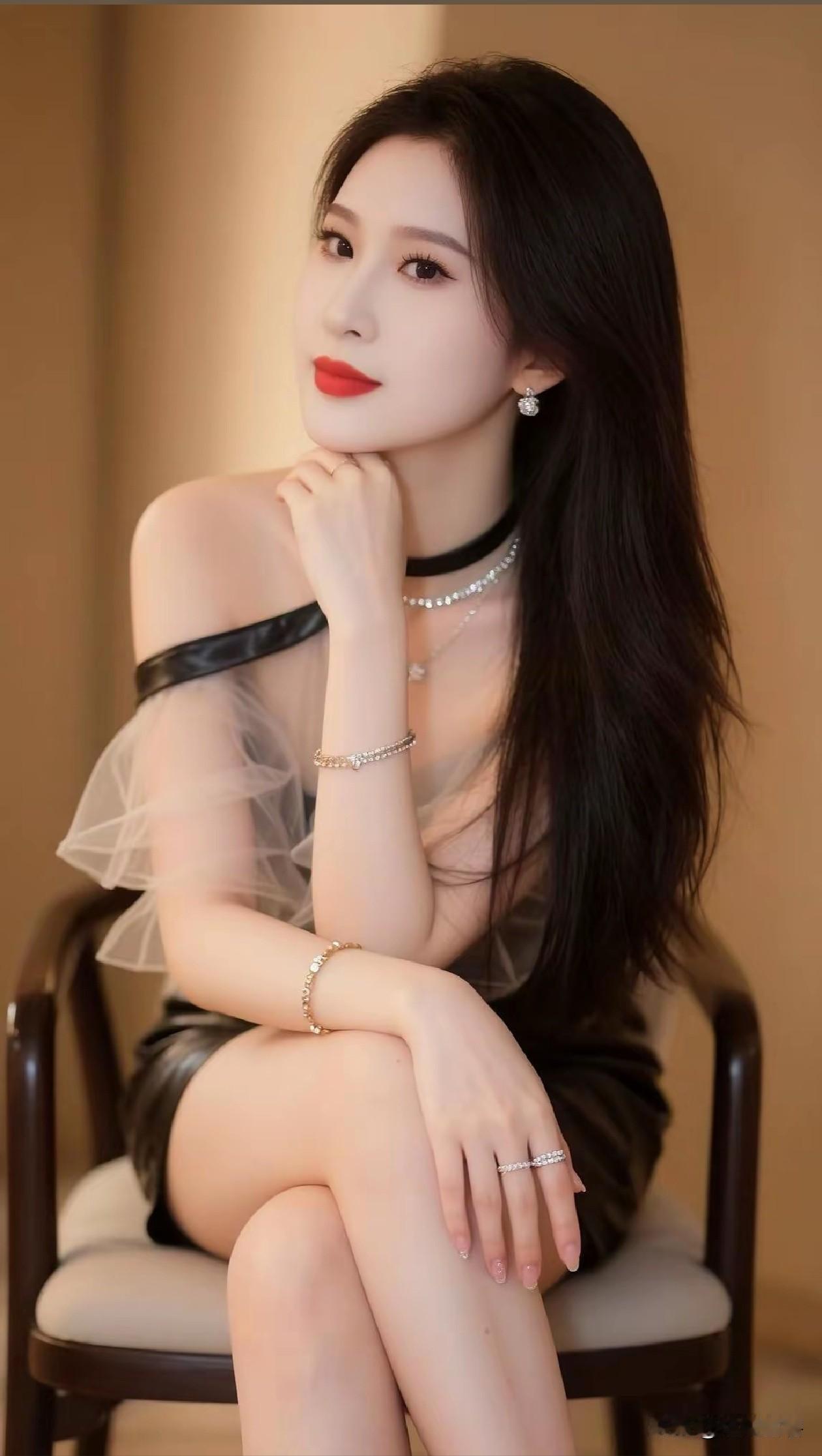 多媒体AI平台照片不能上色可能因技术限制、版权保护、功能未开放、算法不支持或平台